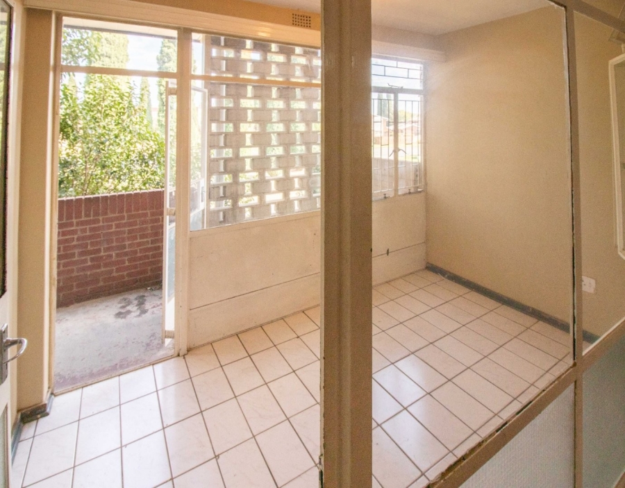 2 Bedroom Property for Sale in Edleen Gauteng