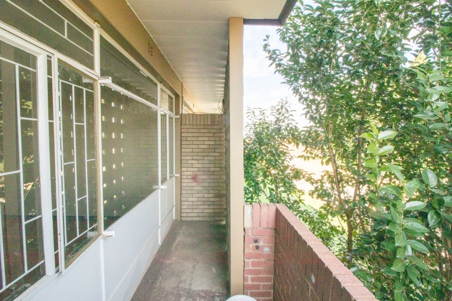 2 Bedroom Property for Sale in Edleen Gauteng