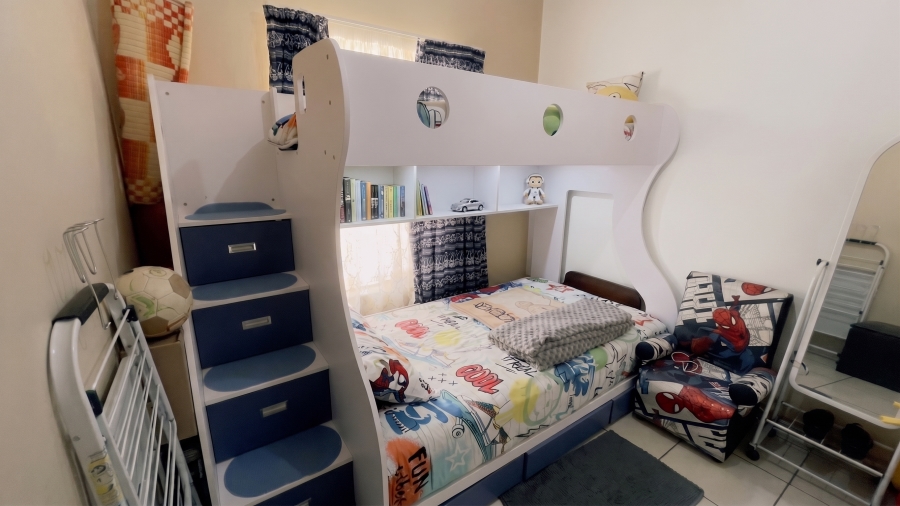 2 Bedroom Property for Sale in Grand Central Gauteng