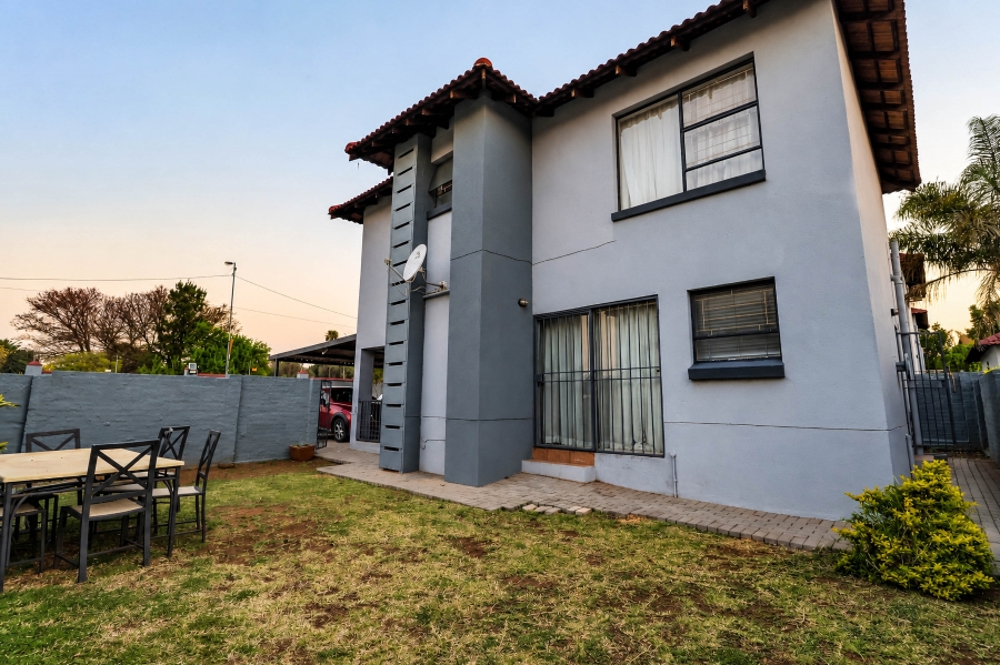 3 Bedroom Property for Sale in Heuwelsig Estate Gauteng