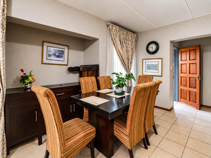 3 Bedroom Property for Sale in Heuwelsig Estate Gauteng