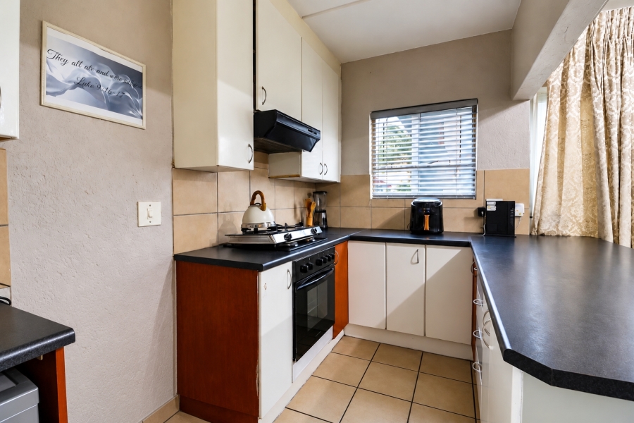 3 Bedroom Property for Sale in Heuwelsig Estate Gauteng