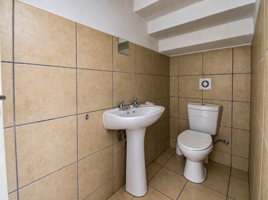 3 Bedroom Property for Sale in Heuwelsig Estate Gauteng