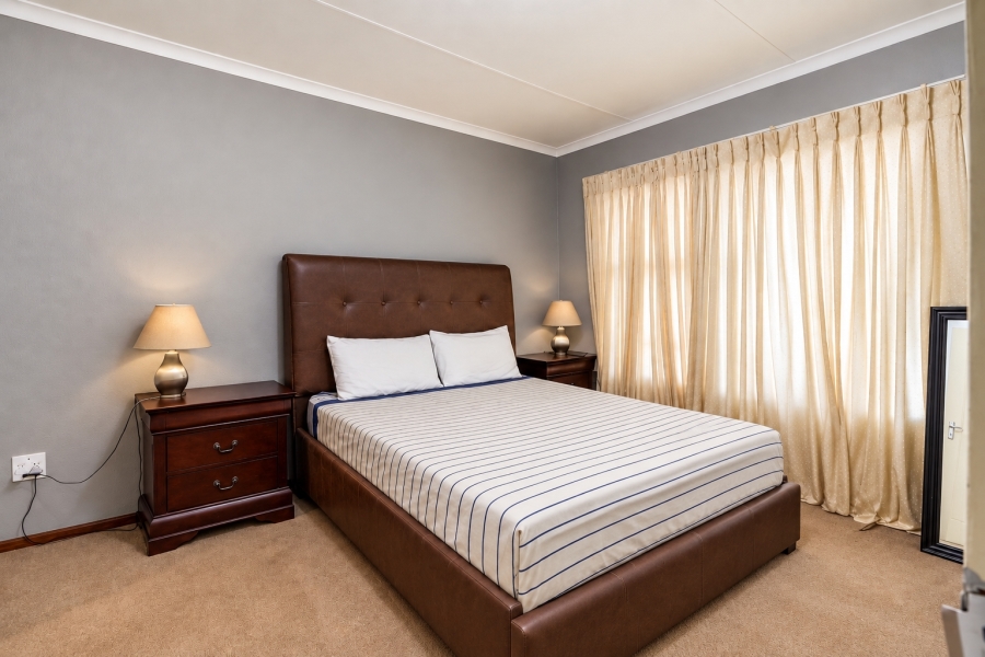 3 Bedroom Property for Sale in Heuwelsig Estate Gauteng