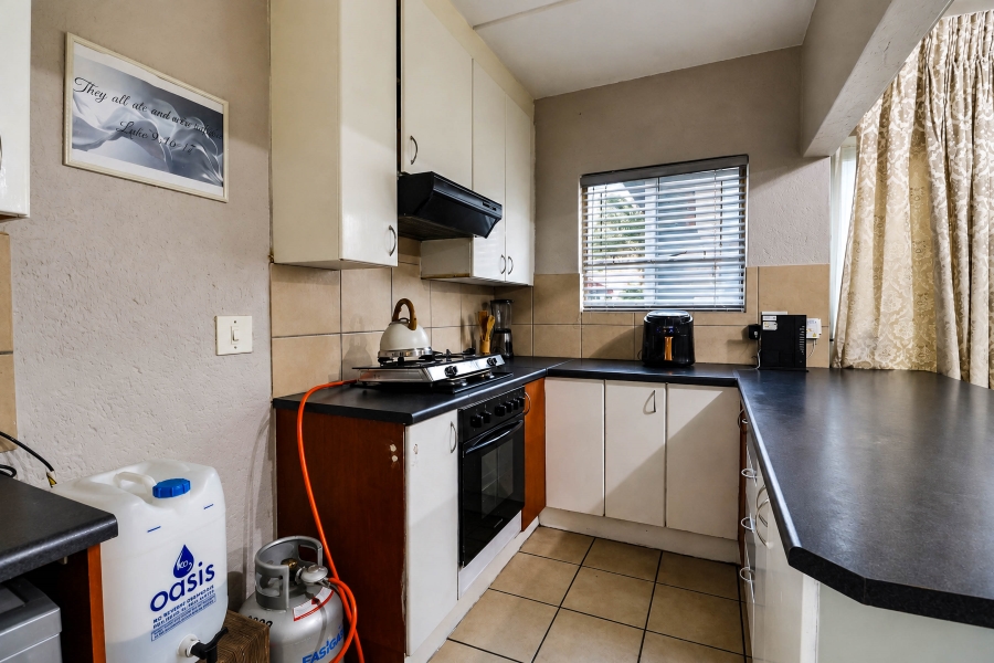3 Bedroom Property for Sale in Heuwelsig Estate Gauteng