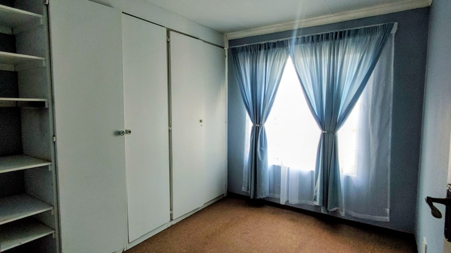 2 Bedroom Property for Sale in Boskruin Gauteng