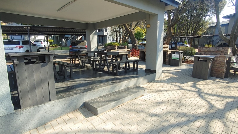 2 Bedroom Property for Sale in Boskruin Gauteng