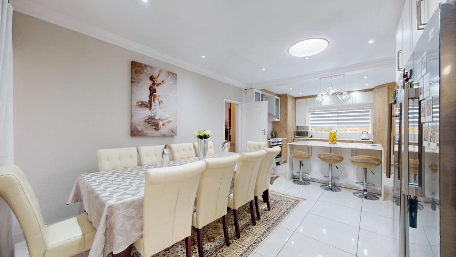 4 Bedroom Property for Sale in Beyers Park Gauteng