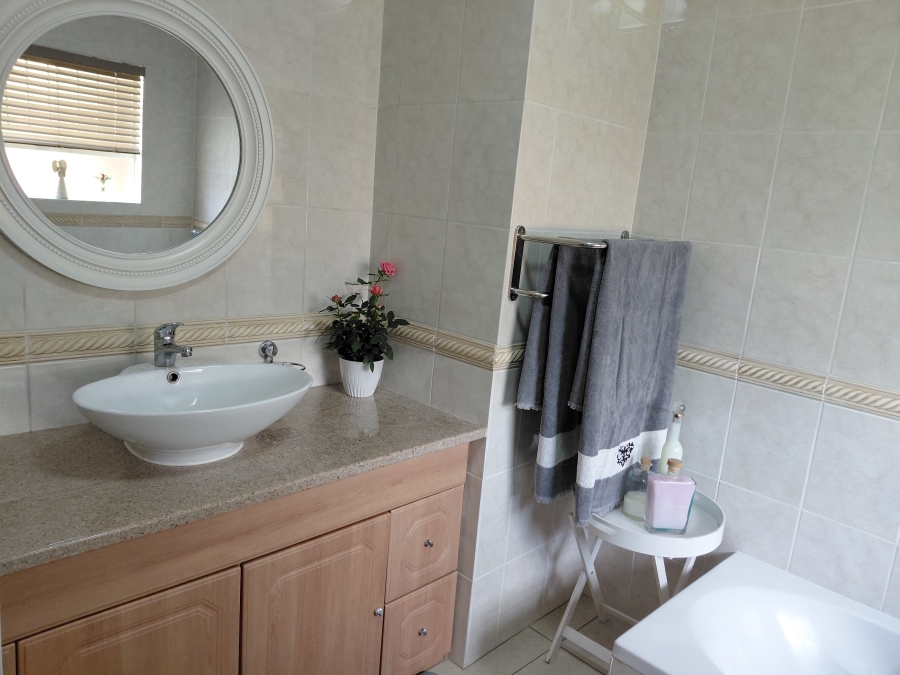 4 Bedroom Property for Sale in Beyers Park Gauteng