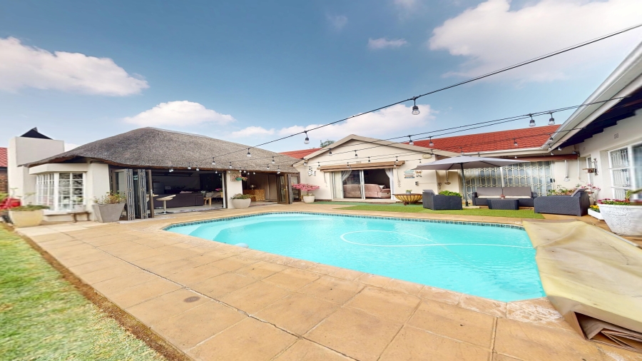 4 Bedroom Property for Sale in Beyers Park Gauteng