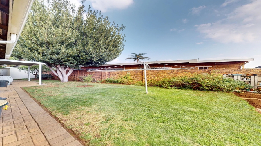 4 Bedroom Property for Sale in Beyers Park Gauteng