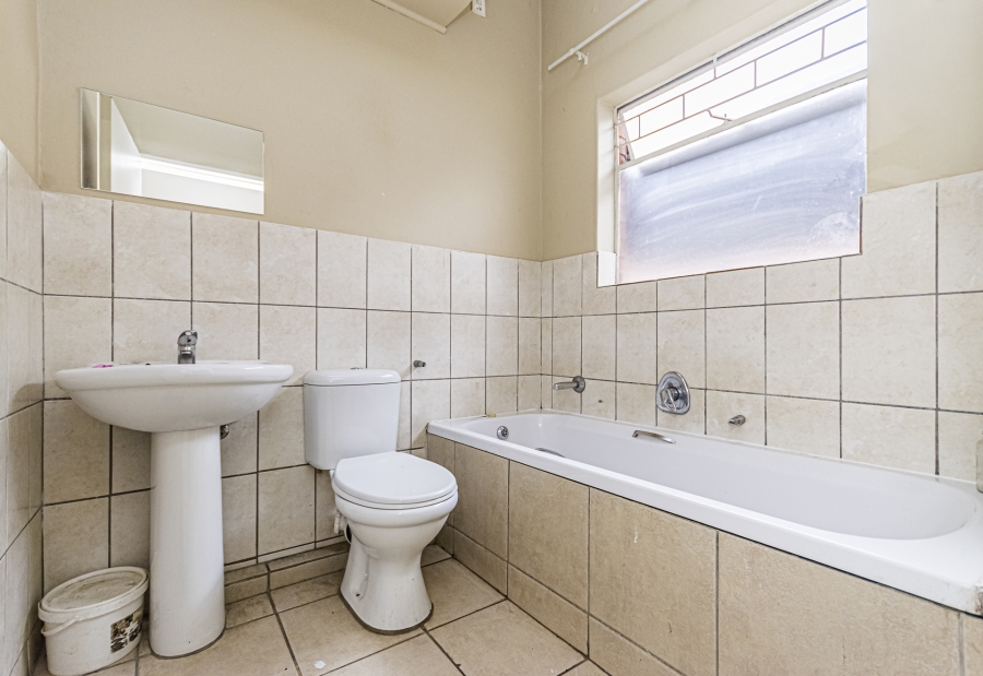1 Bedroom Property for Sale in Florida Gauteng