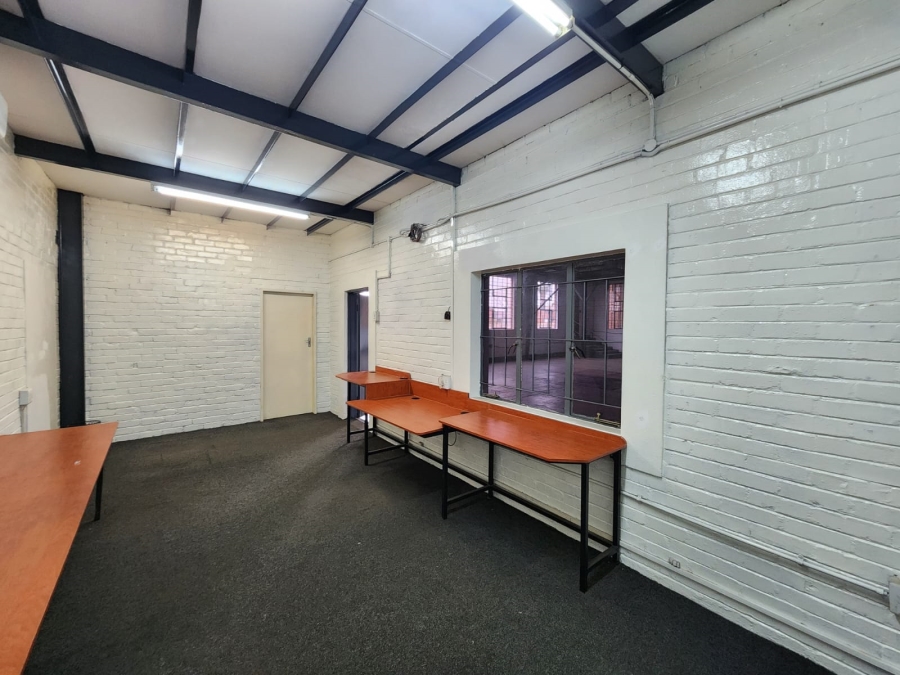To Let Commercial Property for Rent in Rosslyn Gauteng