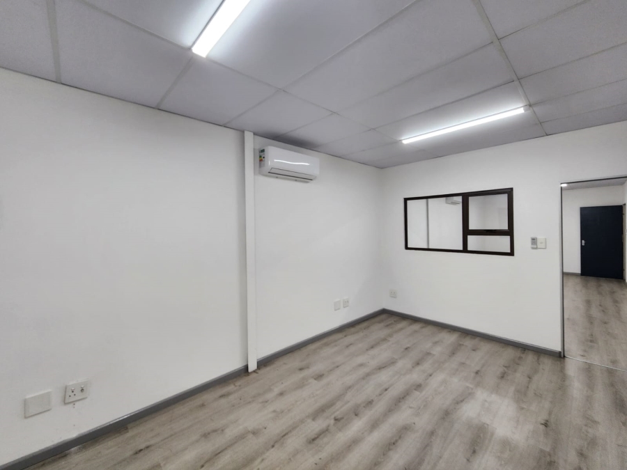 To Let Commercial Property for Rent in Rosslyn Gauteng