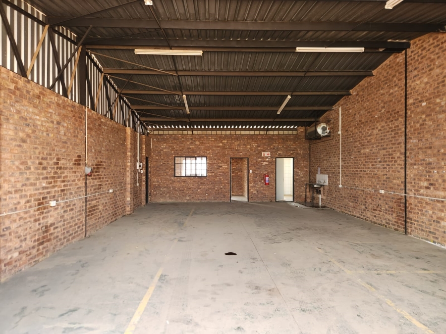 To Let Commercial Property for Rent in Rosslyn Gauteng