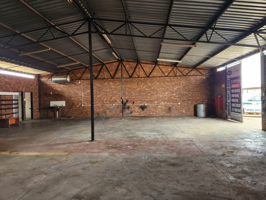 To Let Commercial Property for Rent in Rosslyn Gauteng