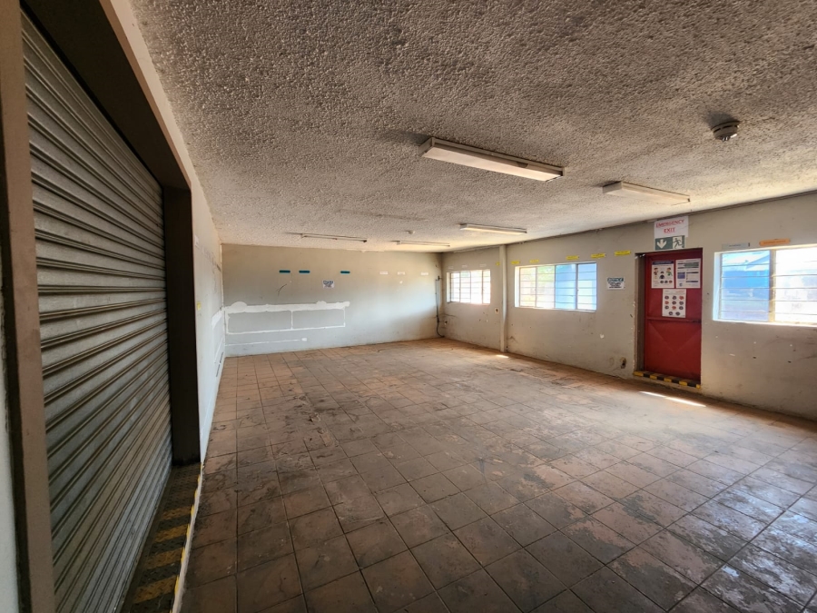 To Let Commercial Property for Rent in Rosslyn Gauteng