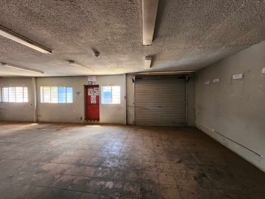 To Let Commercial Property for Rent in Rosslyn Gauteng