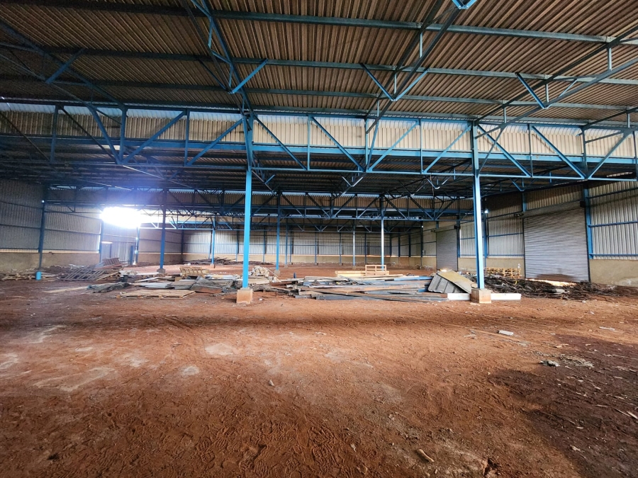 To Let Commercial Property for Rent in Rosslyn Gauteng