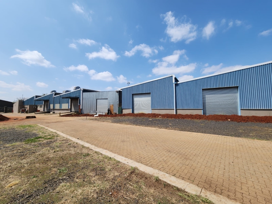 To Let Commercial Property for Rent in Rosslyn Gauteng