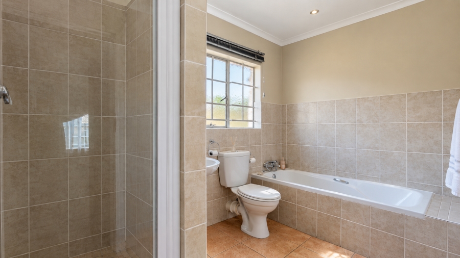 To Let 2 Bedroom Property for Rent in The Reeds Gauteng