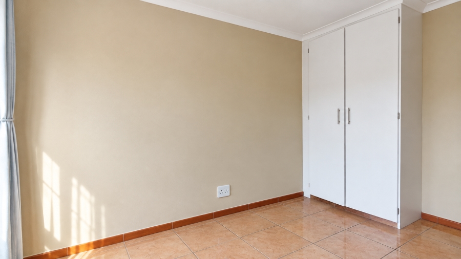 To Let 2 Bedroom Property for Rent in The Reeds Gauteng