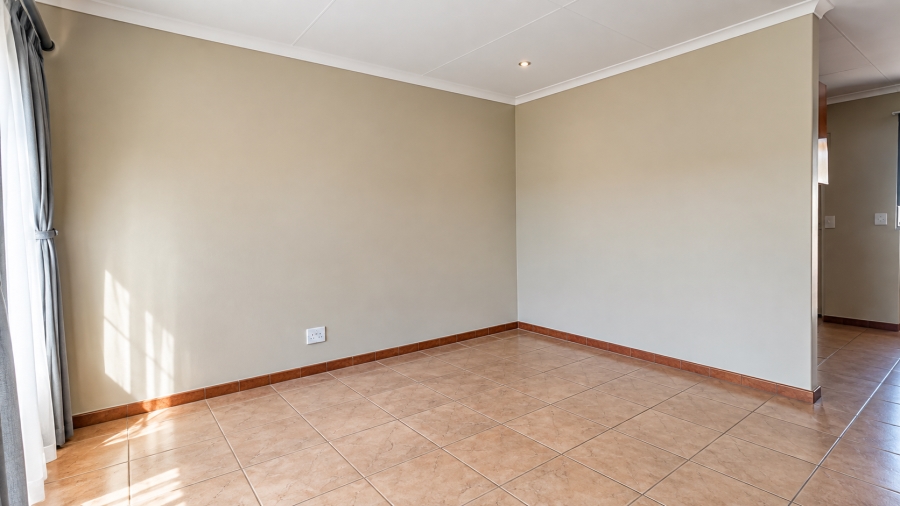 To Let 2 Bedroom Property for Rent in The Reeds Gauteng