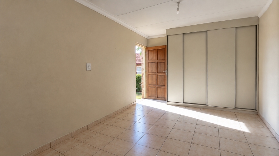 To Let 2 Bedroom Property for Rent in The Reeds Gauteng