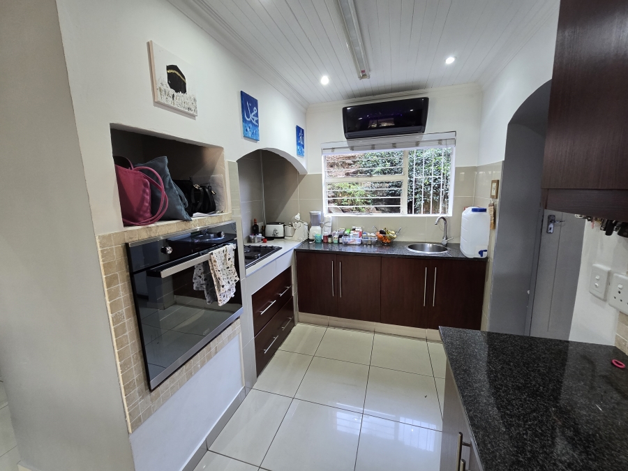 4 Bedroom Property for Sale in Bassonia Gauteng