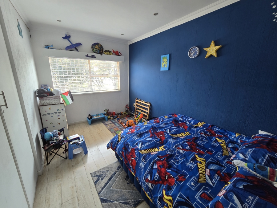 4 Bedroom Property for Sale in Bassonia Gauteng