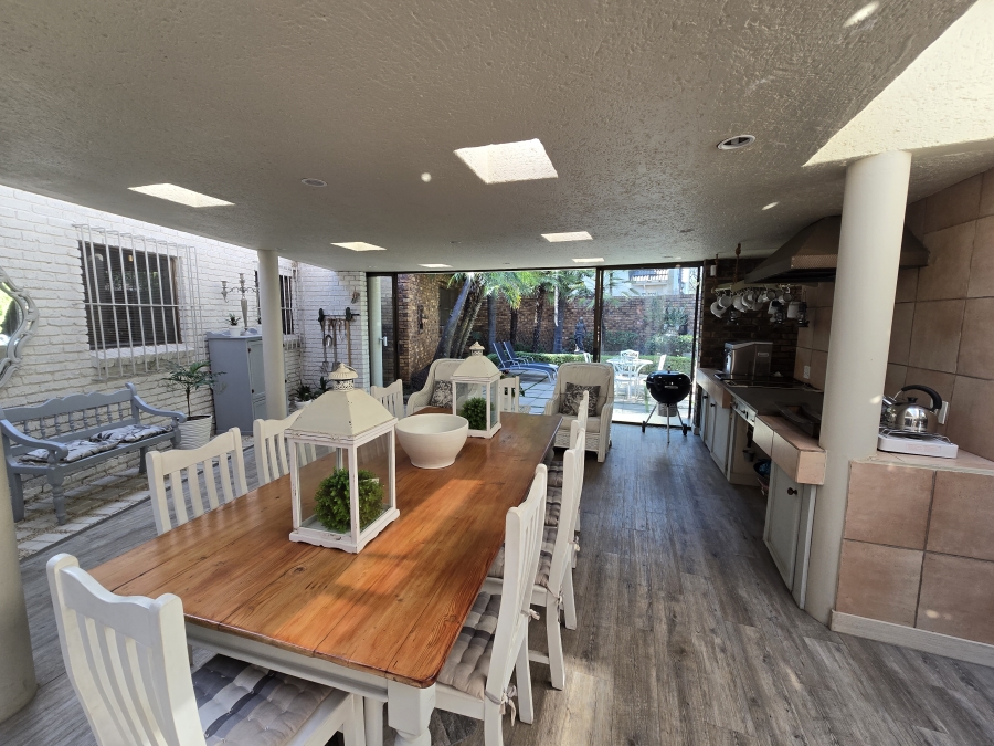 3 Bedroom Property for Sale in Glenvista Gauteng