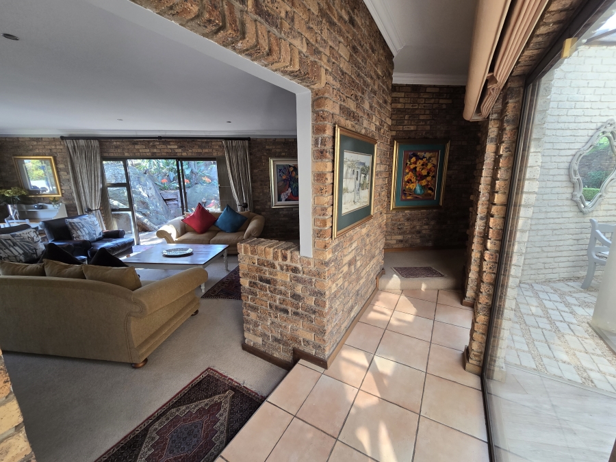 3 Bedroom Property for Sale in Glenvista Gauteng
