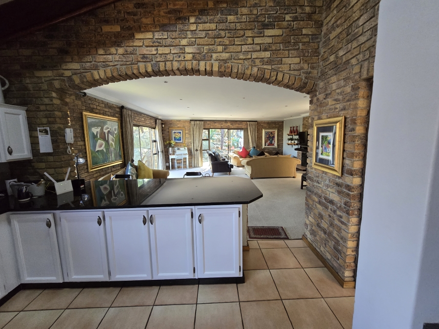 3 Bedroom Property for Sale in Glenvista Gauteng