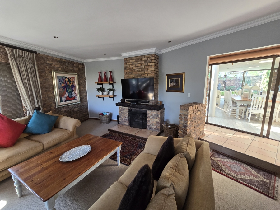 3 Bedroom Property for Sale in Glenvista Gauteng
