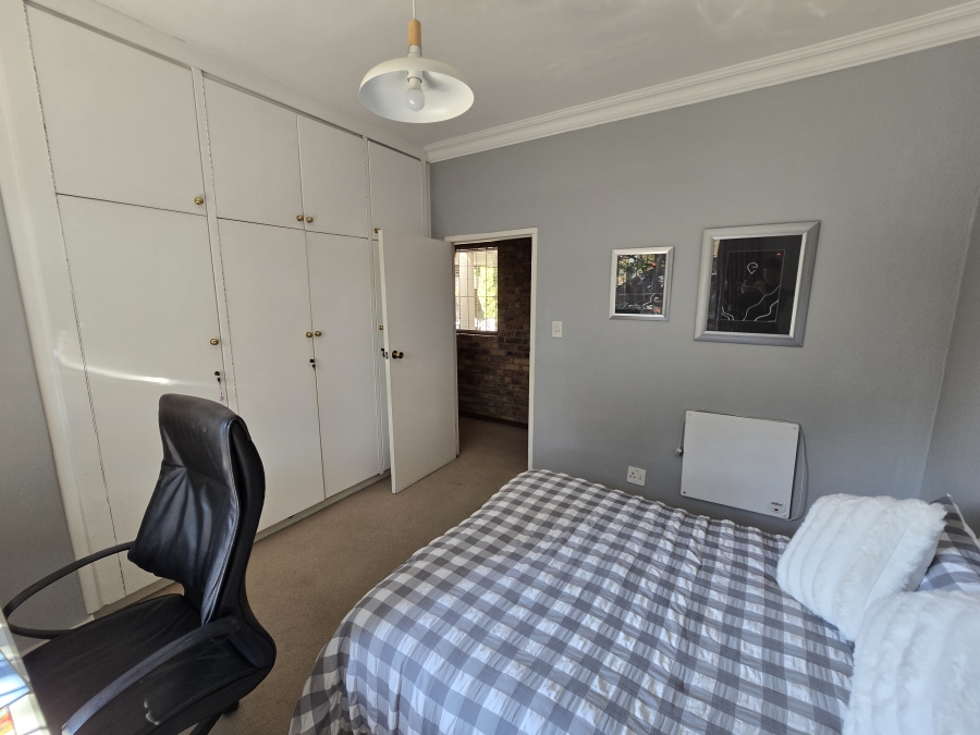 3 Bedroom Property for Sale in Glenvista Gauteng
