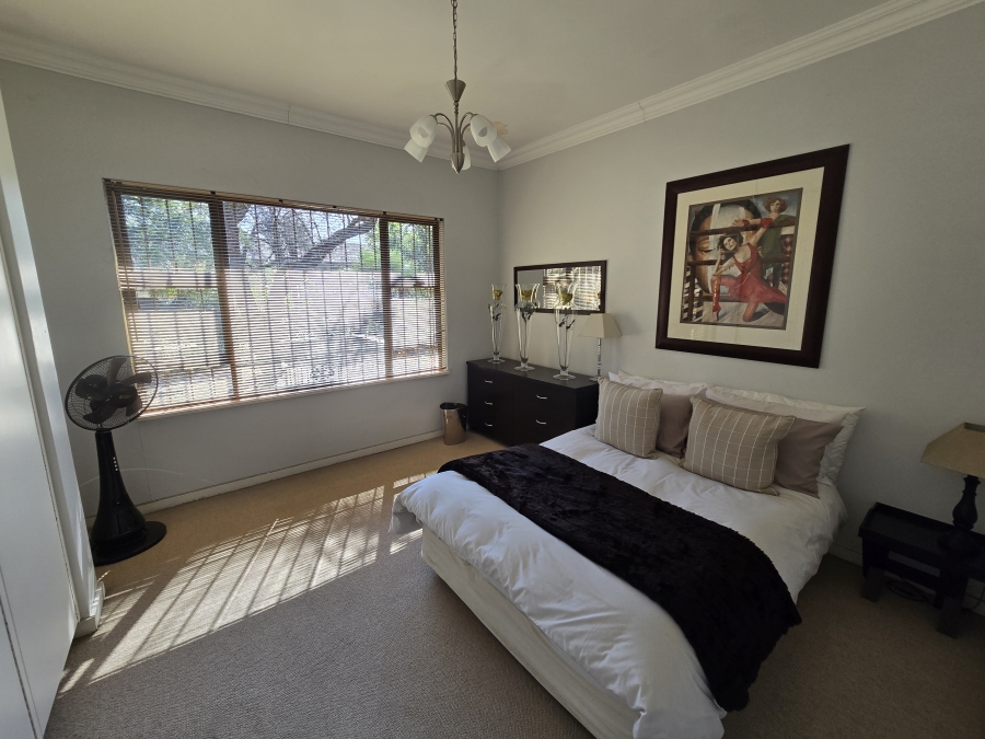 3 Bedroom Property for Sale in Glenvista Gauteng