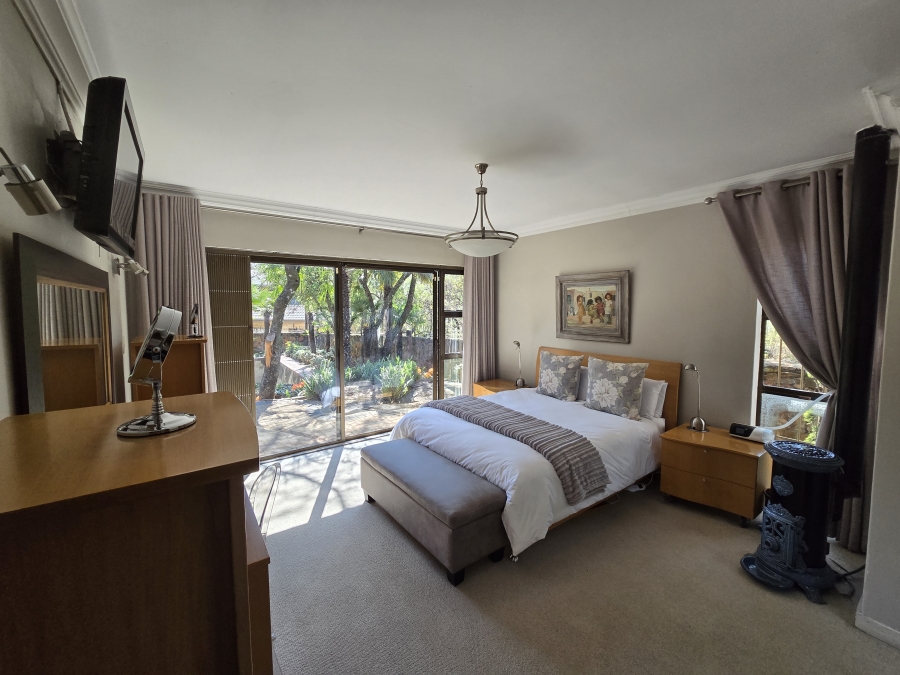 3 Bedroom Property for Sale in Glenvista Gauteng