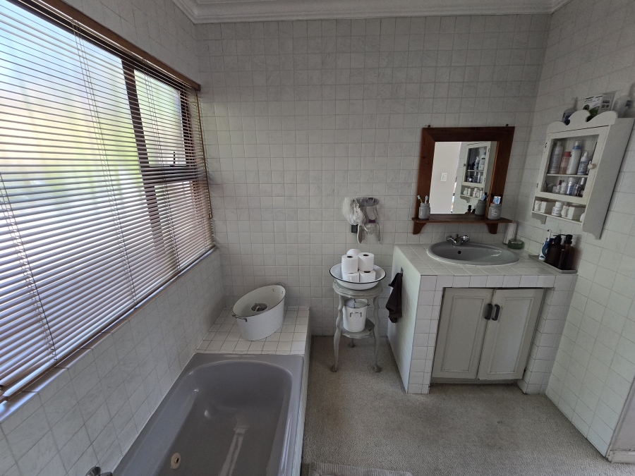 3 Bedroom Property for Sale in Glenvista Gauteng