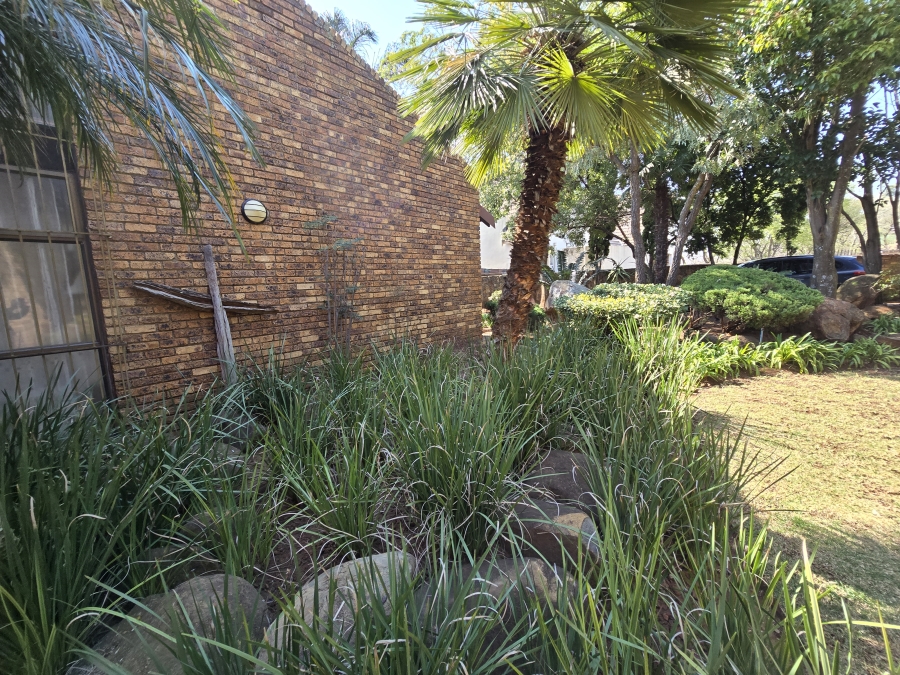 3 Bedroom Property for Sale in Glenvista Gauteng