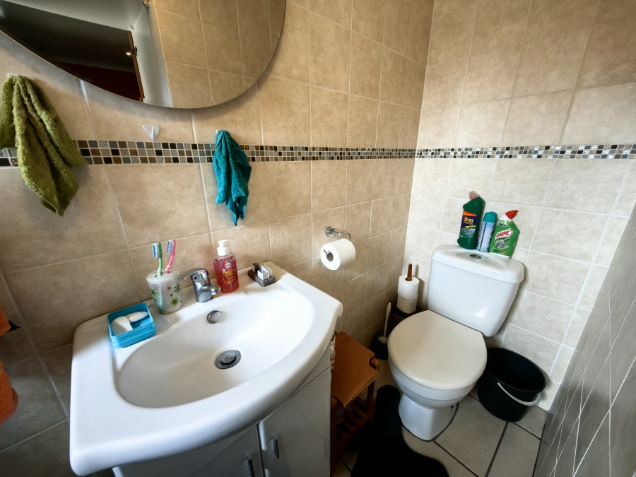 3 Bedroom Property for Sale in Verwoerdpark Gauteng