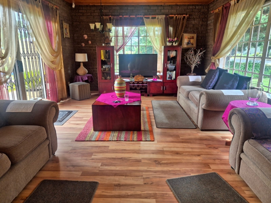 3 Bedroom Property for Sale in Brackendowns Gauteng