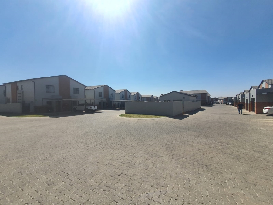 3 Bedroom Property for Sale in Randhart Gauteng
