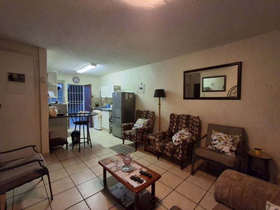 To Let 2 Bedroom Property for Rent in Kenleaf Gauteng