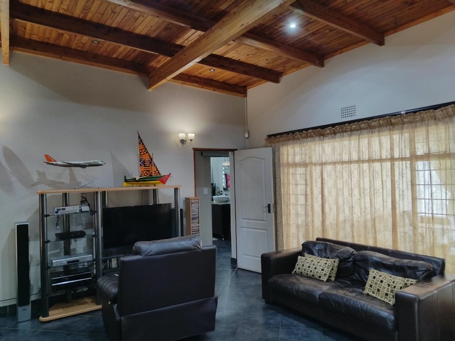 3 Bedroom Property for Sale in Birchleigh Gauteng
