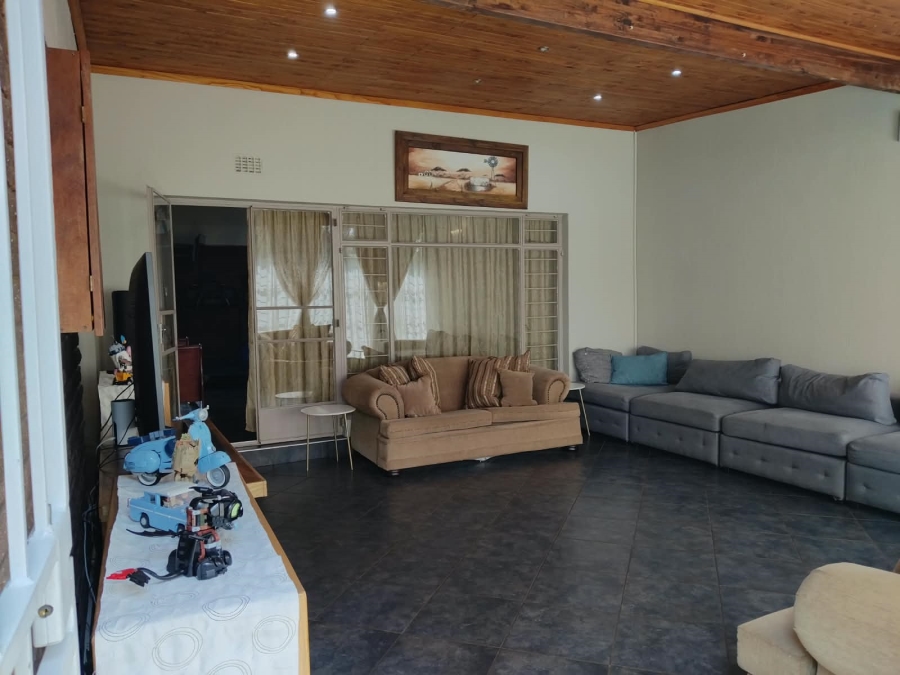 3 Bedroom Property for Sale in Birchleigh Gauteng
