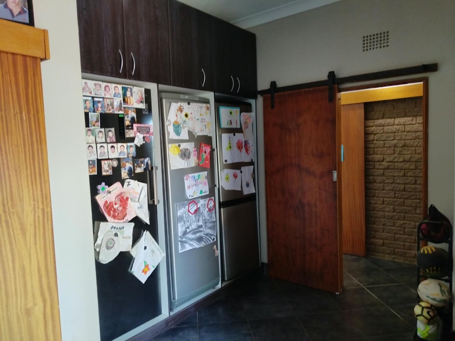 3 Bedroom Property for Sale in Birchleigh Gauteng