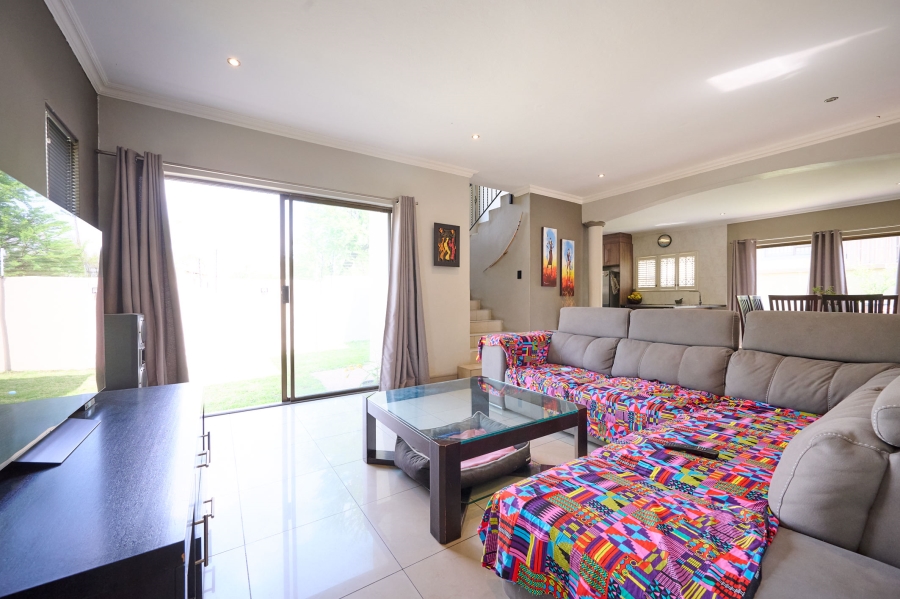 3 Bedroom Property for Sale in Halfway Gardens Gauteng