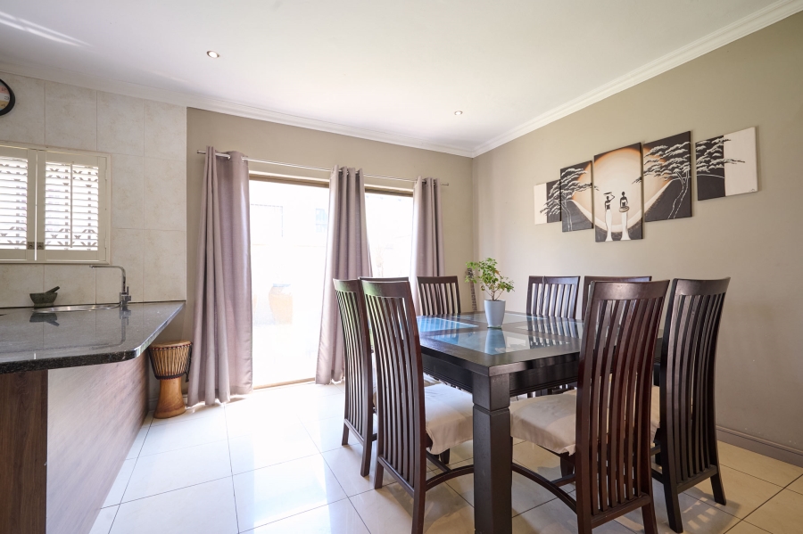 3 Bedroom Property for Sale in Halfway Gardens Gauteng