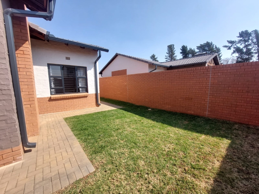 3 Bedroom Property for Sale in Rietvalleirand Gauteng