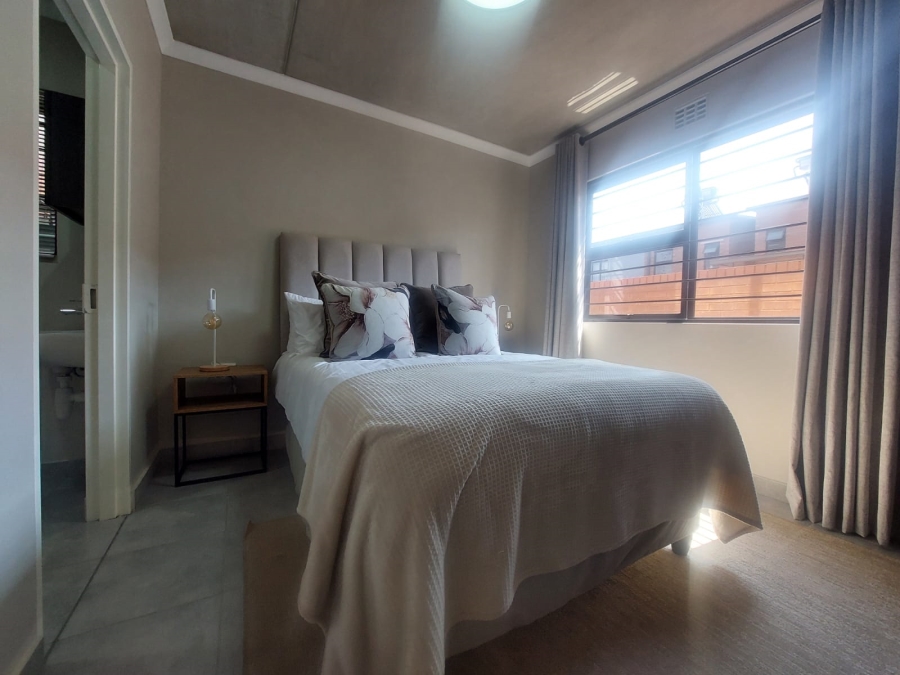 2 Bedroom Property for Sale in Sinoville Gauteng